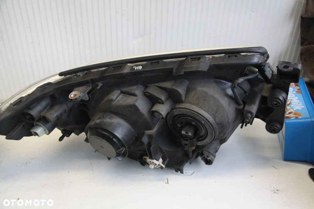 Subaru Forester SG LIFT 05 > 08 Lampa Przód Prawa / Lewa Oryginał Europa - 9