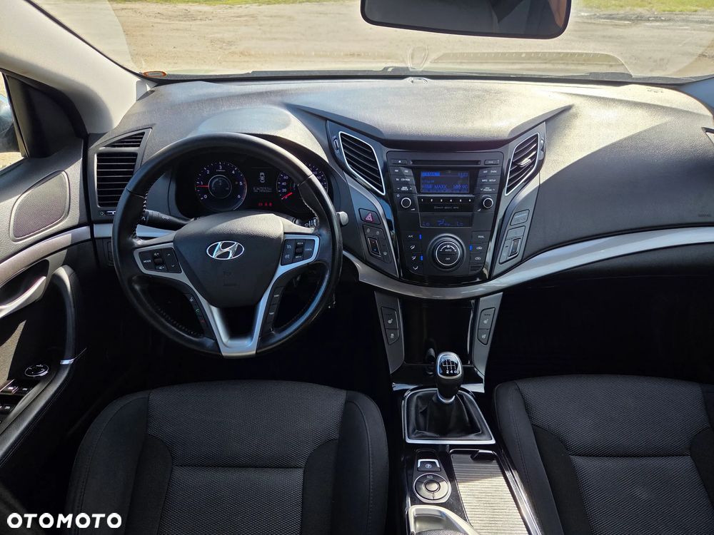 Hyundai i40 1.7 CRDi BlueDrive Style - 25