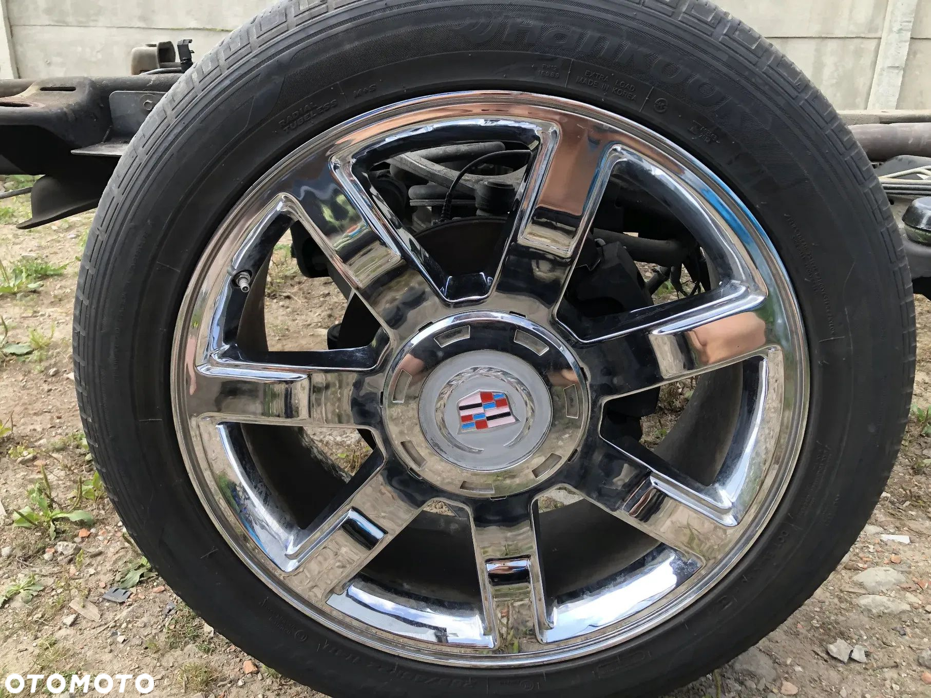 CADILLAC ESCALADE III 6,2 V8 2006-2014 FELGI ALUMINIOWE ALUFELGI 22" CHROM CHROMOWANE - 2