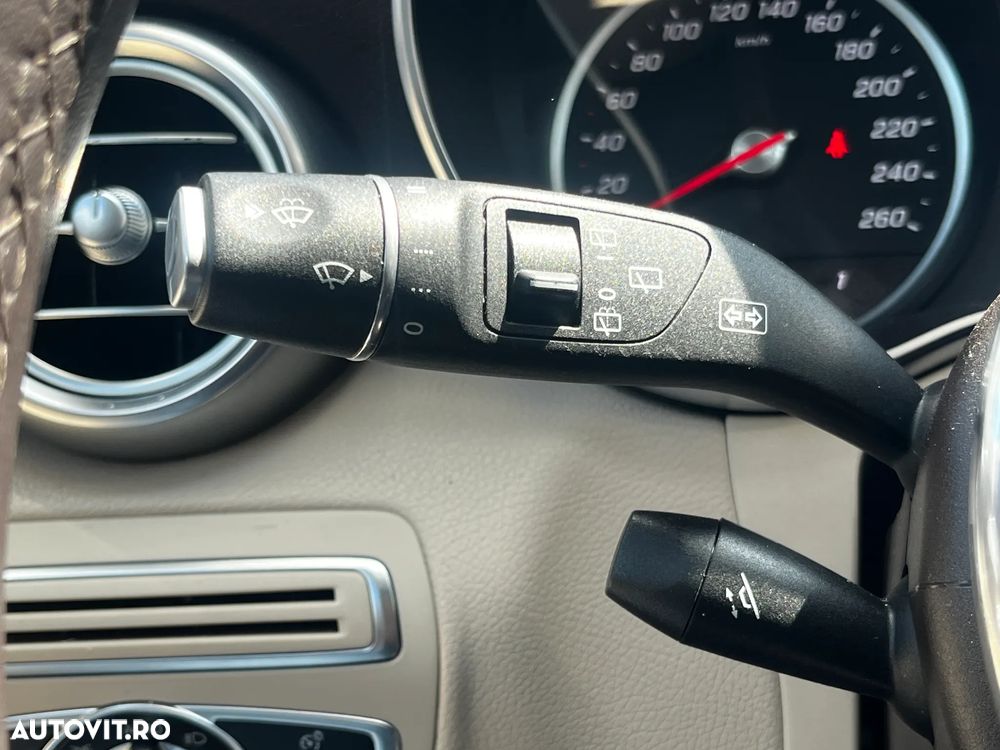 Mercedes-Benz GLC 200 4MATIC - 17