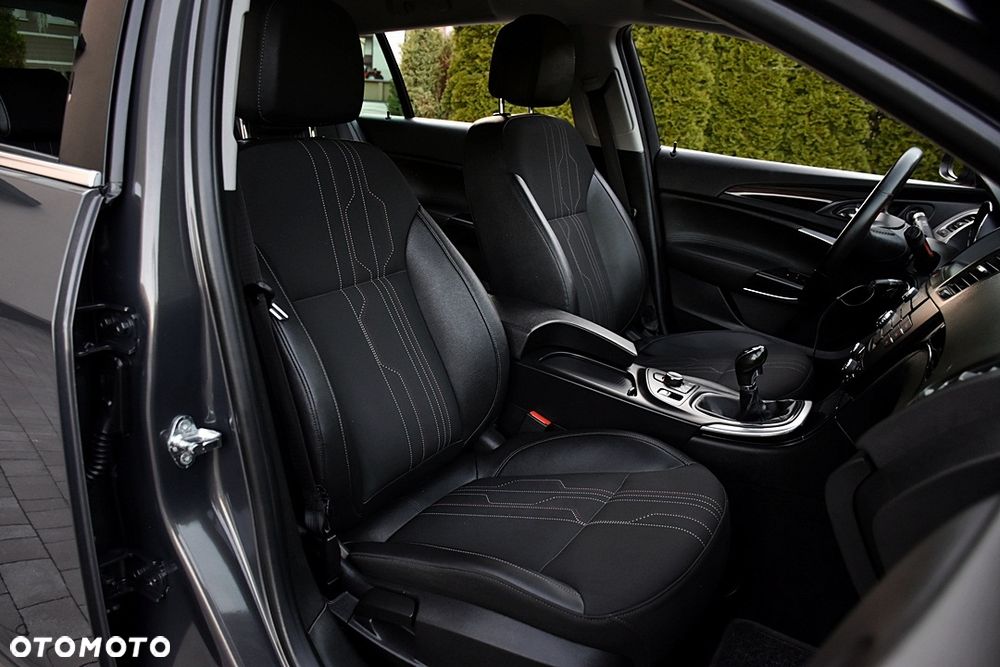 Opel Insignia 2.0 CDTI EcoFLEX Cosmo - 30