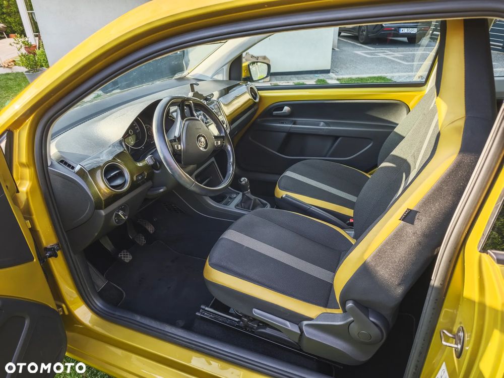 Volkswagen up! 1.0 high - 14