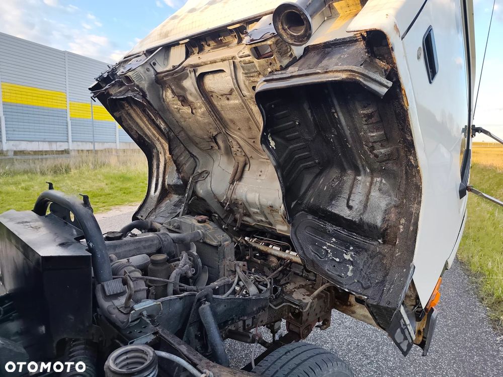 Mitsubishi Canter - 25