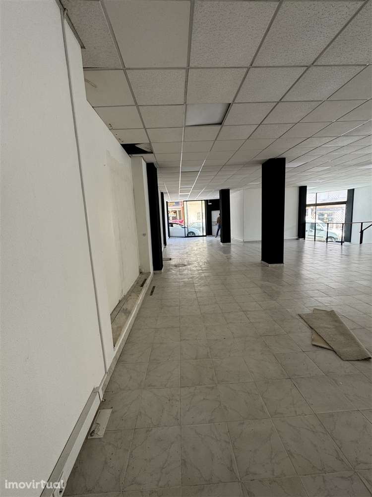 Loja  Arrendamento em Casal de Cambra,Sintra - Grande imagem: 4/8