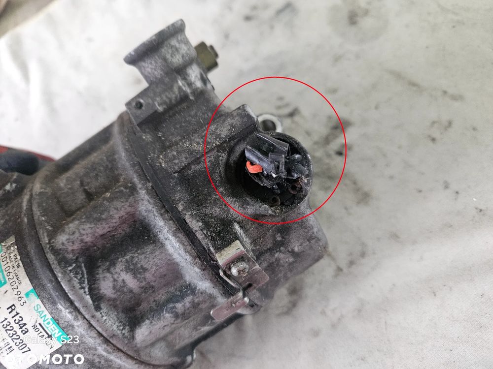 Sprężarka pompa klimatyzacji Opel Insignia A 2,0 CDTI 13232307 BK3 - 6