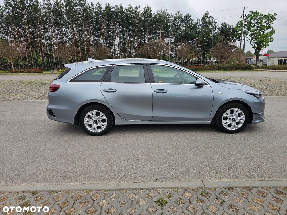 Kia Ceed 1.5 T-GDI Business Line - 4