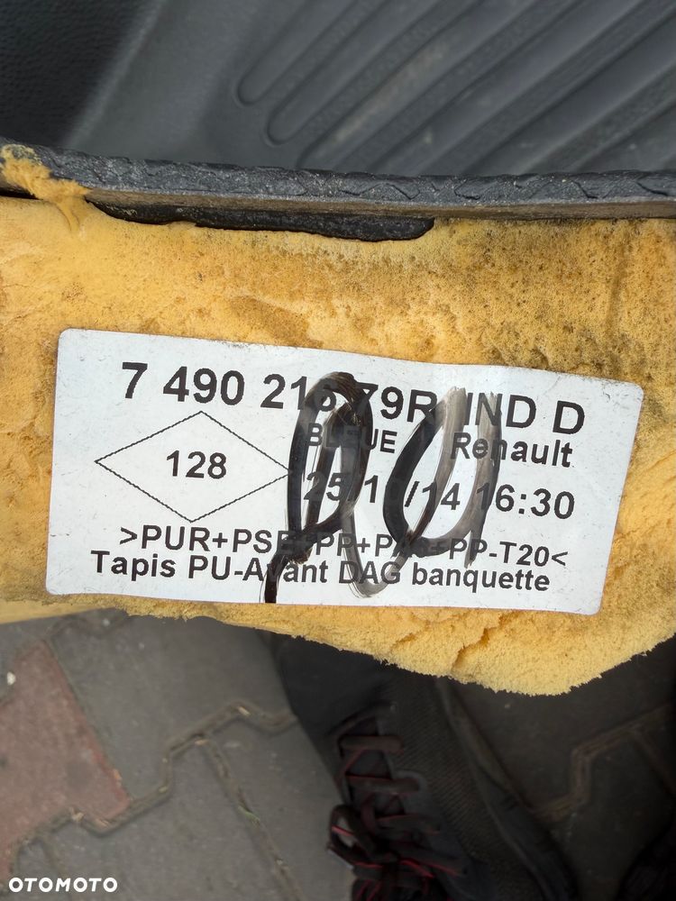 Dywan wykładzina Renault Master III IV 749021679R - 3