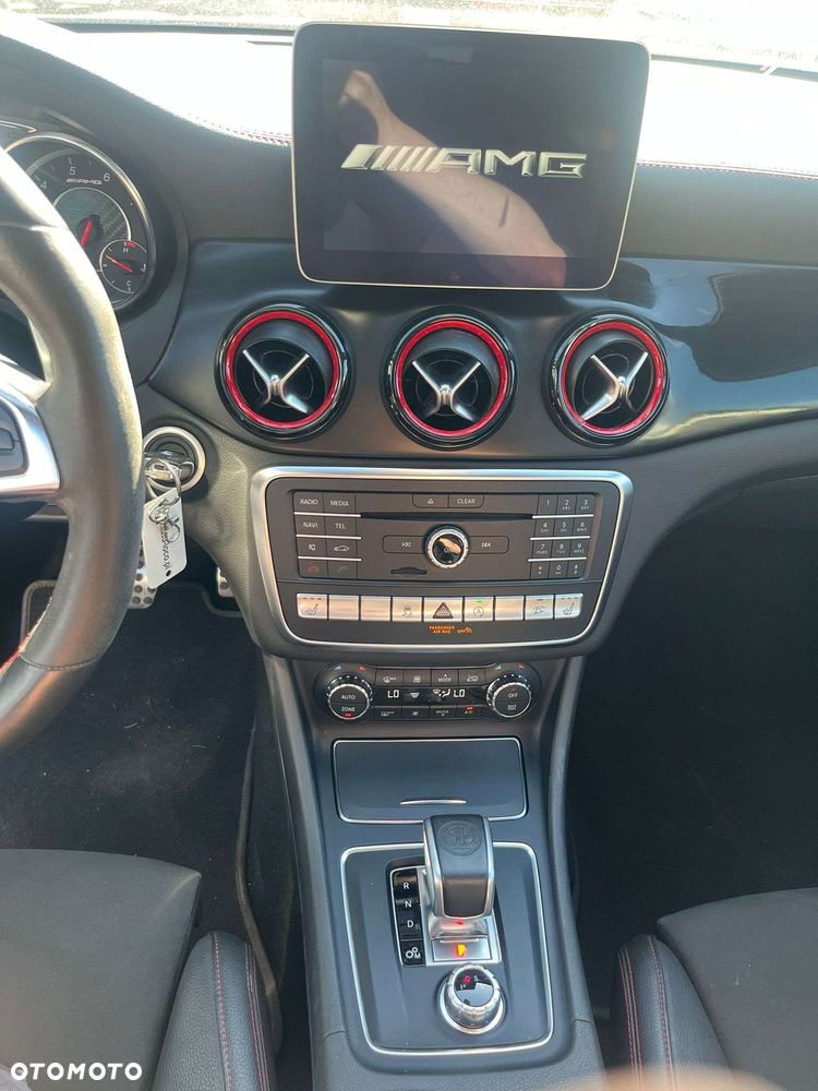 Mercedes-Benz GLA AMG 45 4Matic AMG Speedshift 7G-DCT AMG Night Edition - 9