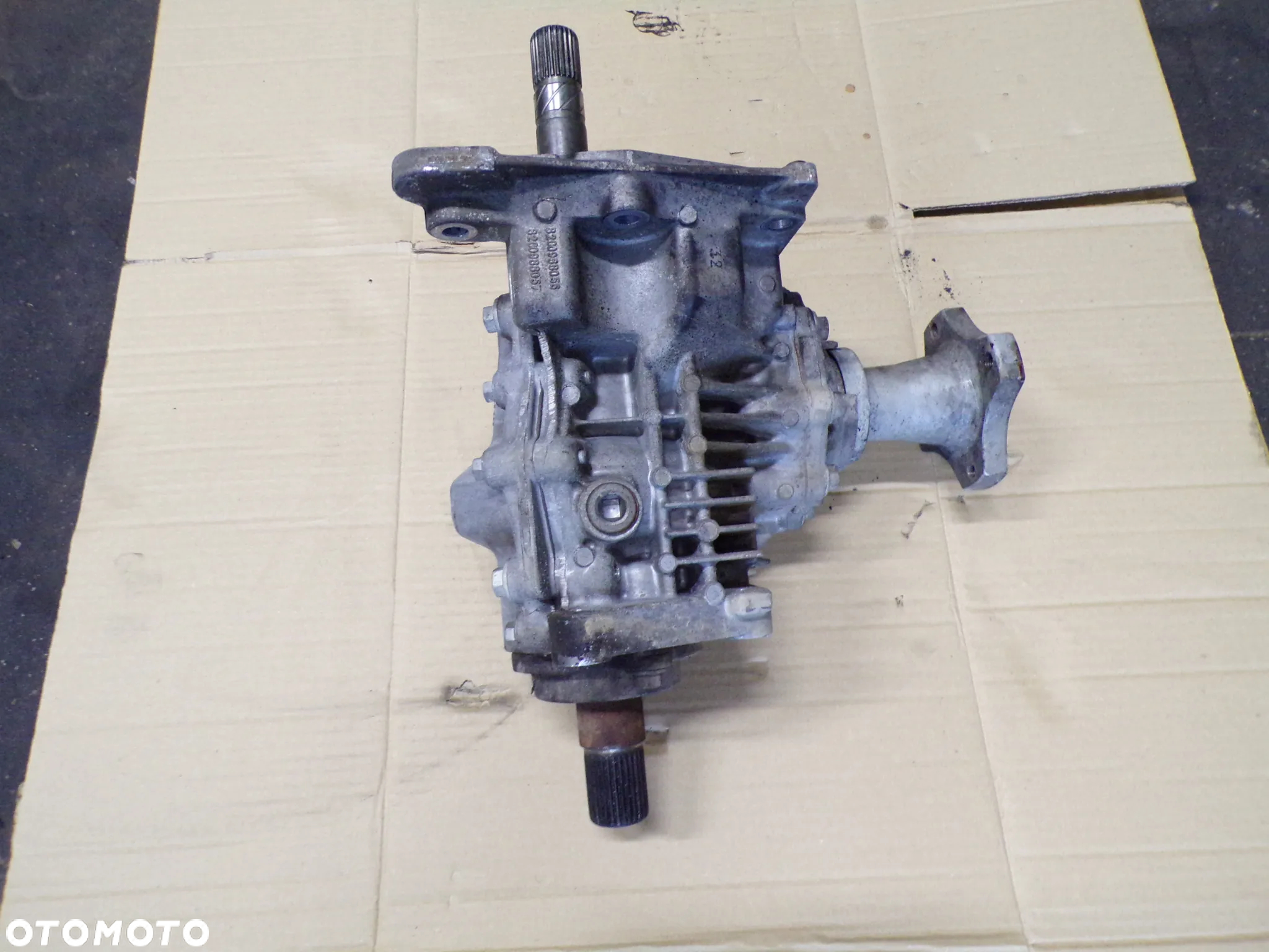 REDUKTOR DACIA DUSTER I 8200988056 - 3