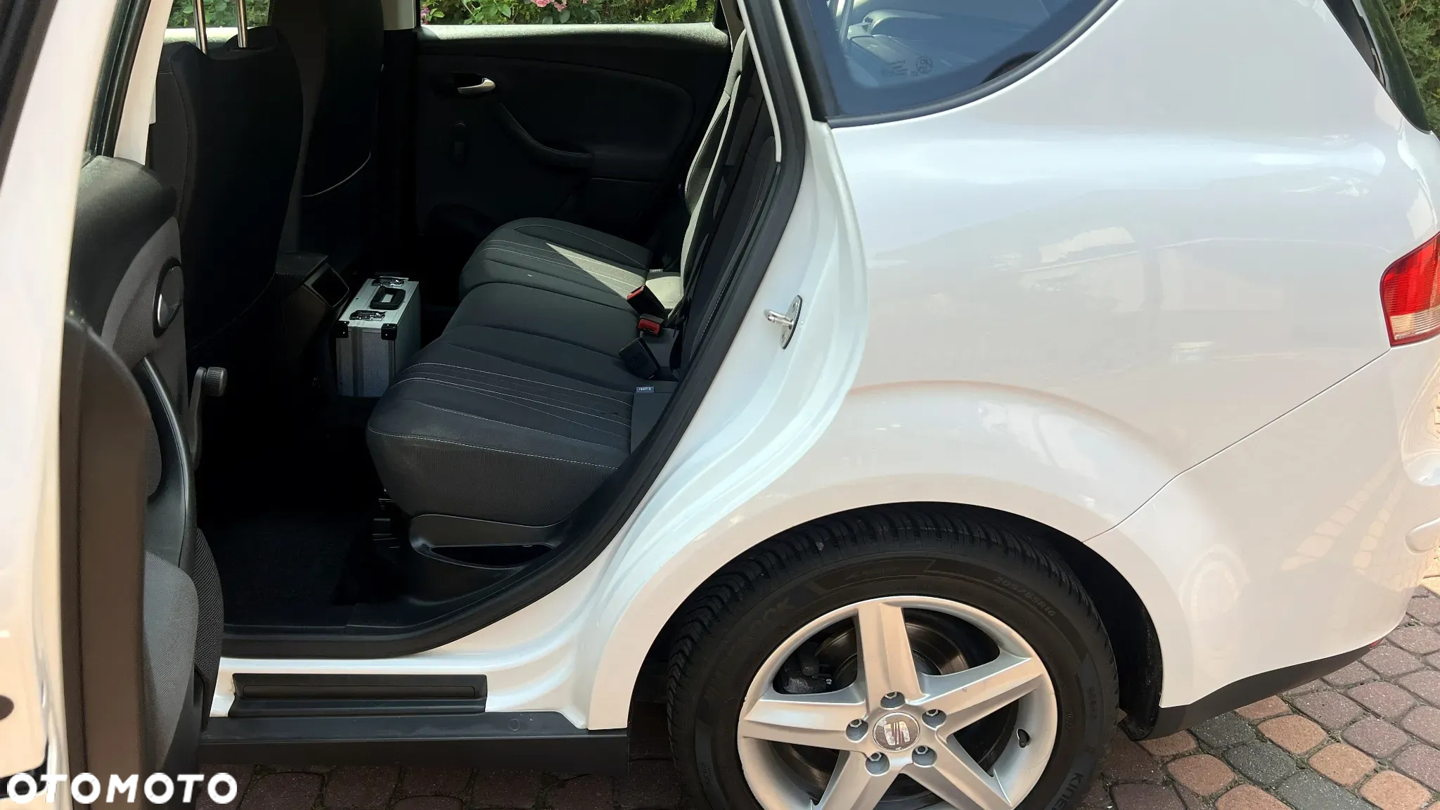Seat Altea XL 1.6 TDI DPF CR Reference Copa - 25