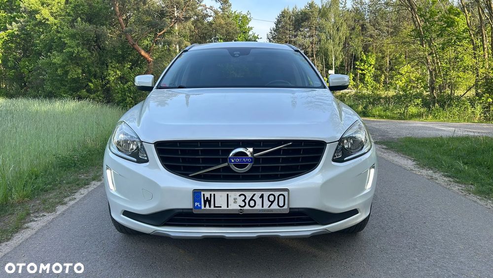 Volvo XC 60 D4 Ocean Race - 12