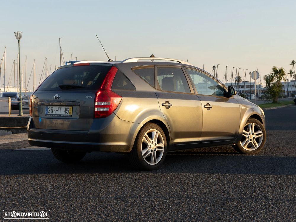 Kia Ceed SW 1.6 CRDi EX - 8