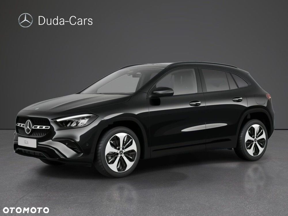 Mercedes-Benz GLA - 1