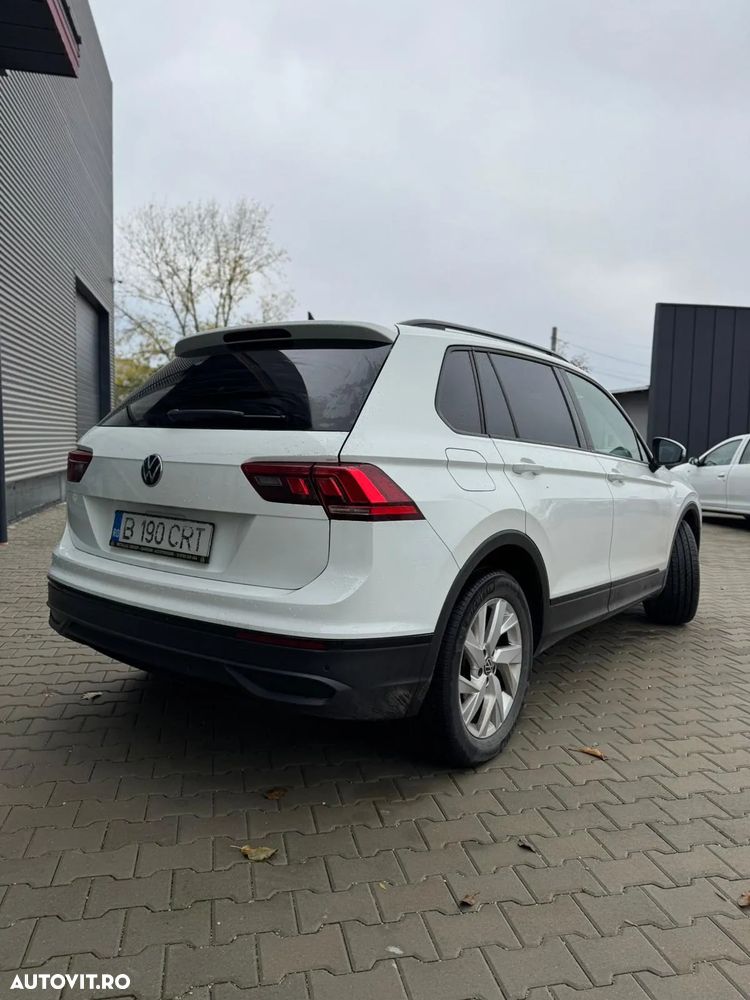 Volkswagen Tiguan 2.0 TDI 4Mot DSG Comfortline - 4