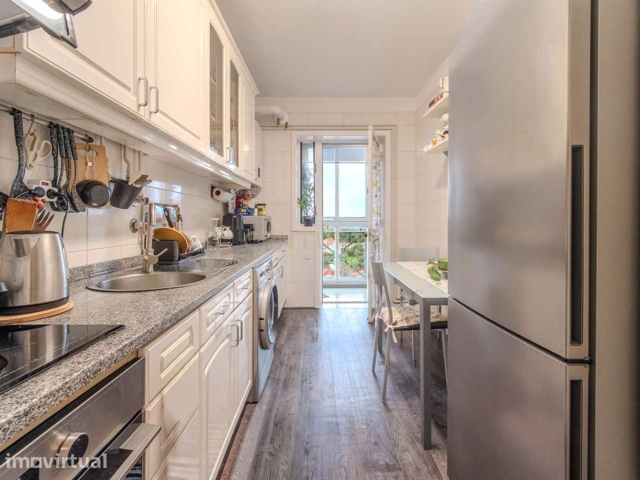 Apartamento T2+1 renovado - Usufruto de 5 anos - Grande imagem: 2/26