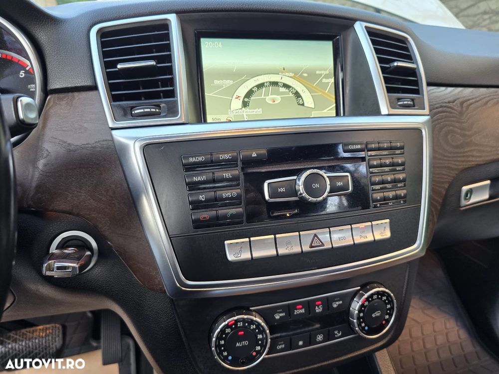 Mercedes-Benz ML - 26