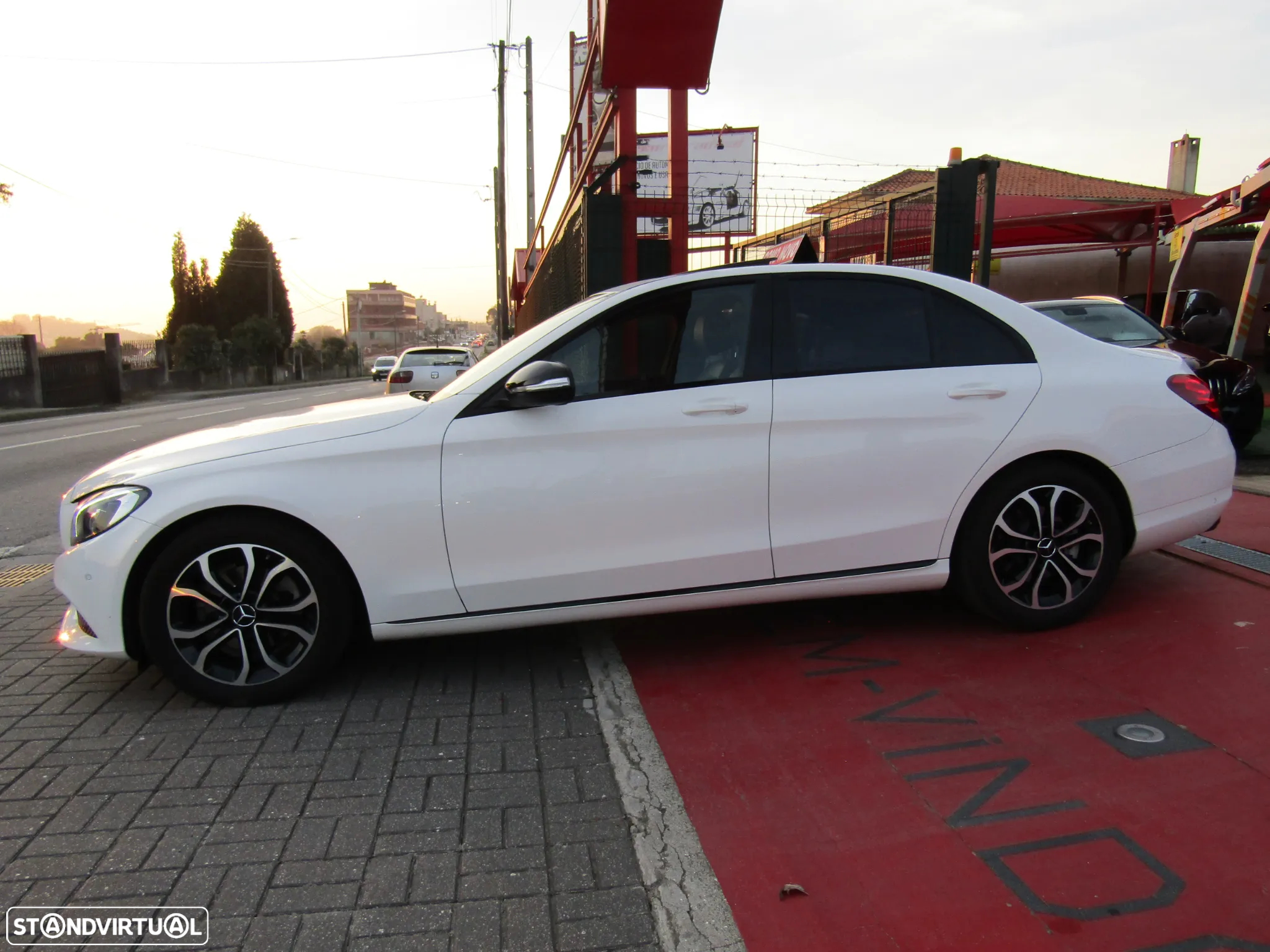 Mercedes-Benz C 200 BlueTEC Avantgarde - 3