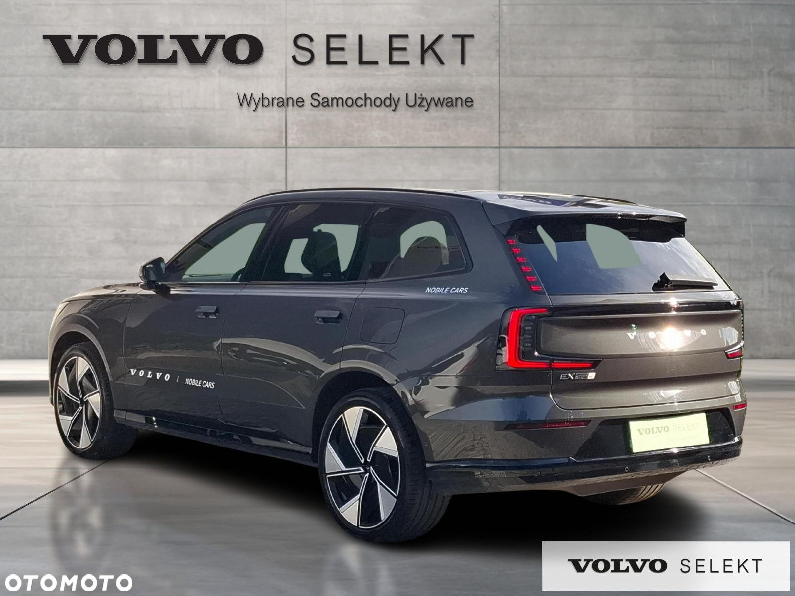 Volvo EX90 - 8