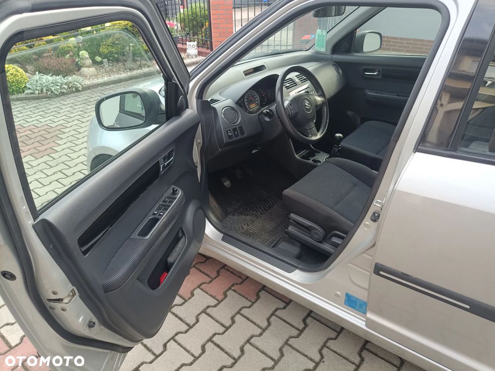 Suzuki Swift 1.3 GS / Premium 4WD - 13