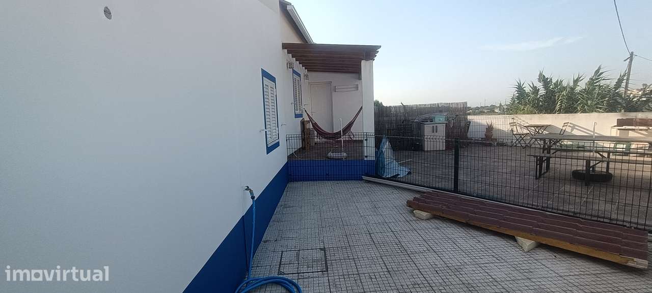 Pequena moradia na zona Ericeira - Grande imagem: 4/16