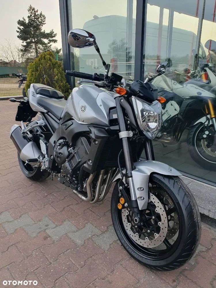 Yamaha FZ - 23
