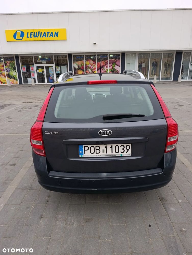 Kia Ceed 1.4 Comfort - 2