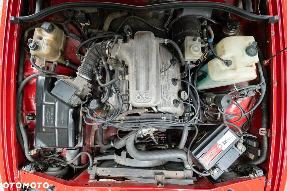 Alfa Romeo 75 - 31