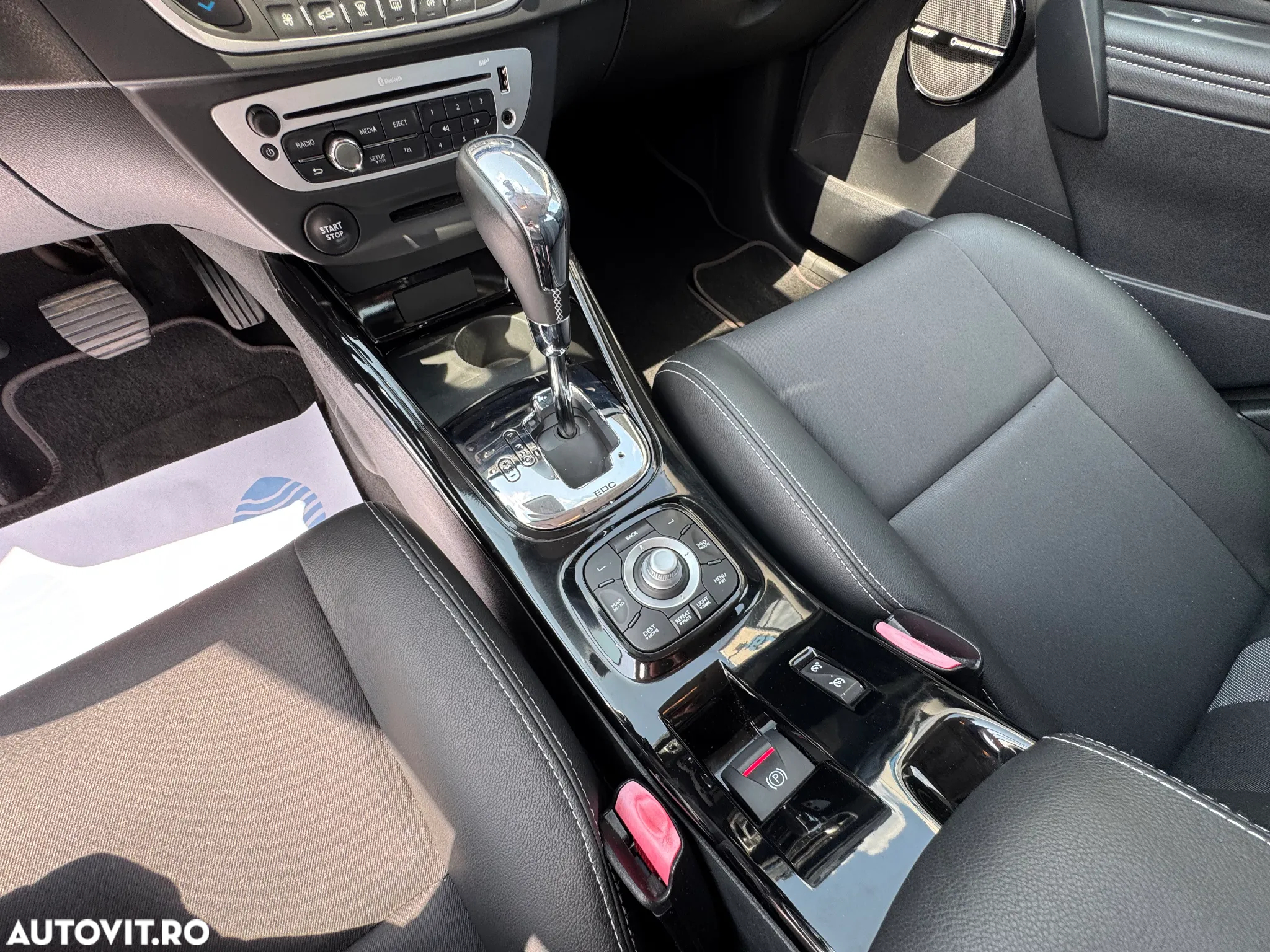 Renault Megane dCi 110 FAP EDC Bose Edition - 29