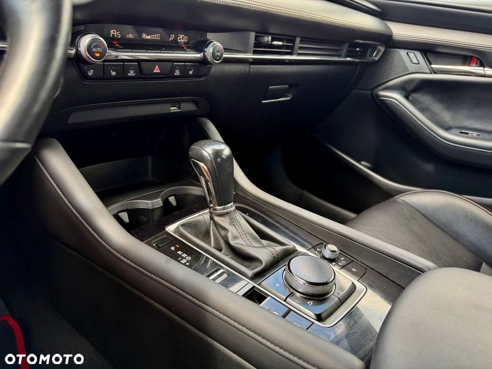 Mazda 3 - 11