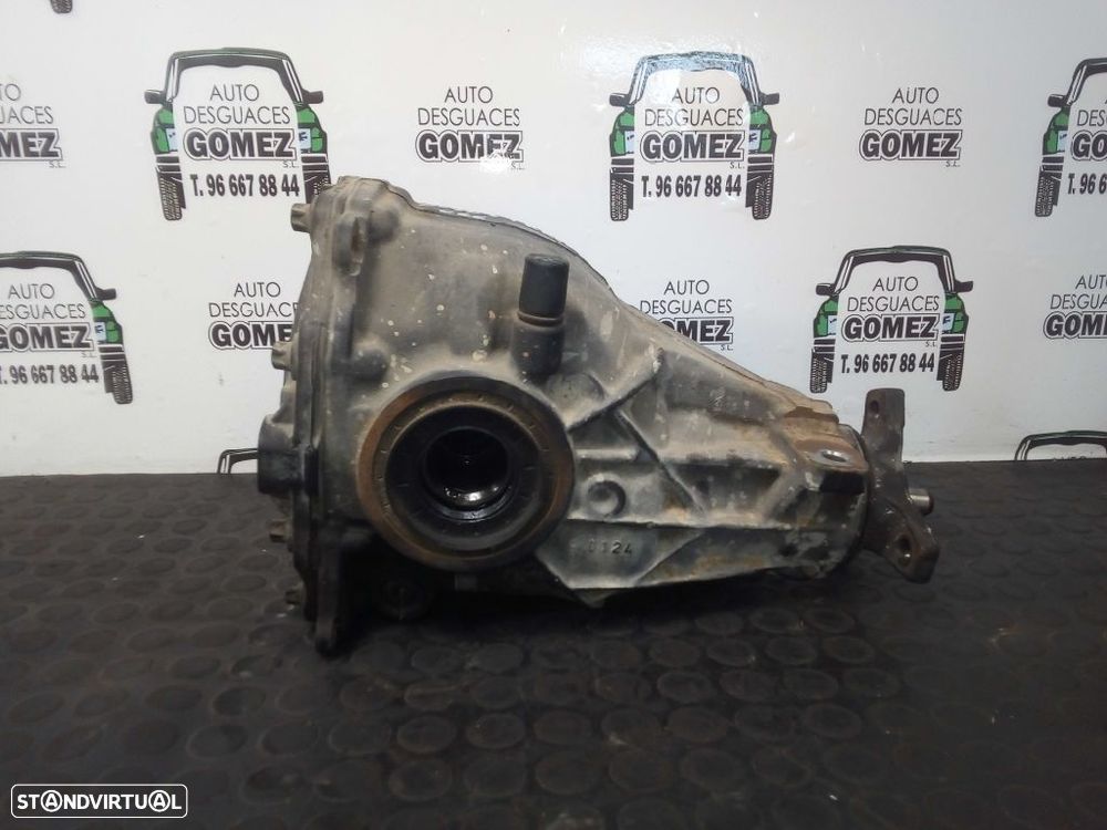 DIFERENCIAL TRASEIRO MERCEDES-BENZ CLASSE C 2006 - 4