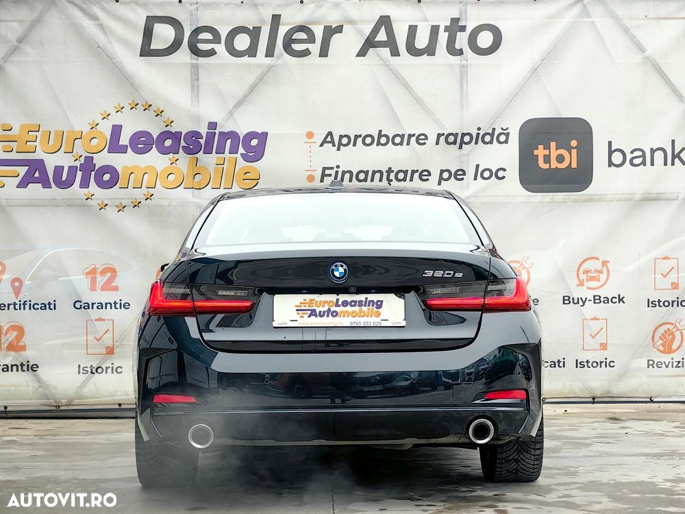 BMW Seria 3 320e Aut. Advantage - 13
