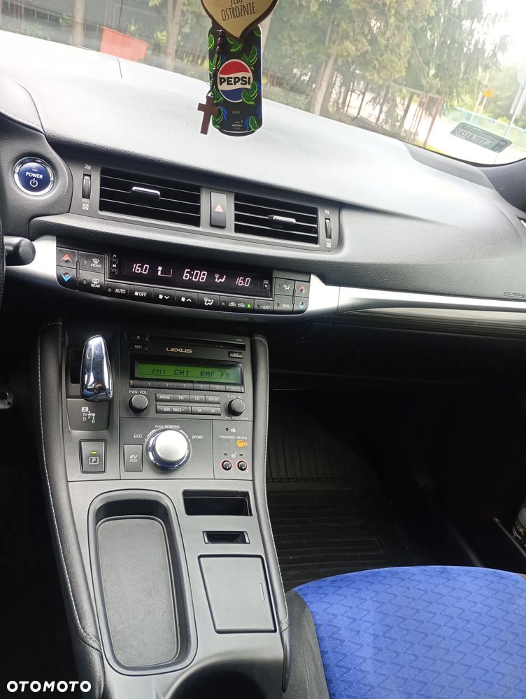 Lexus CT 200h F Sport - 16