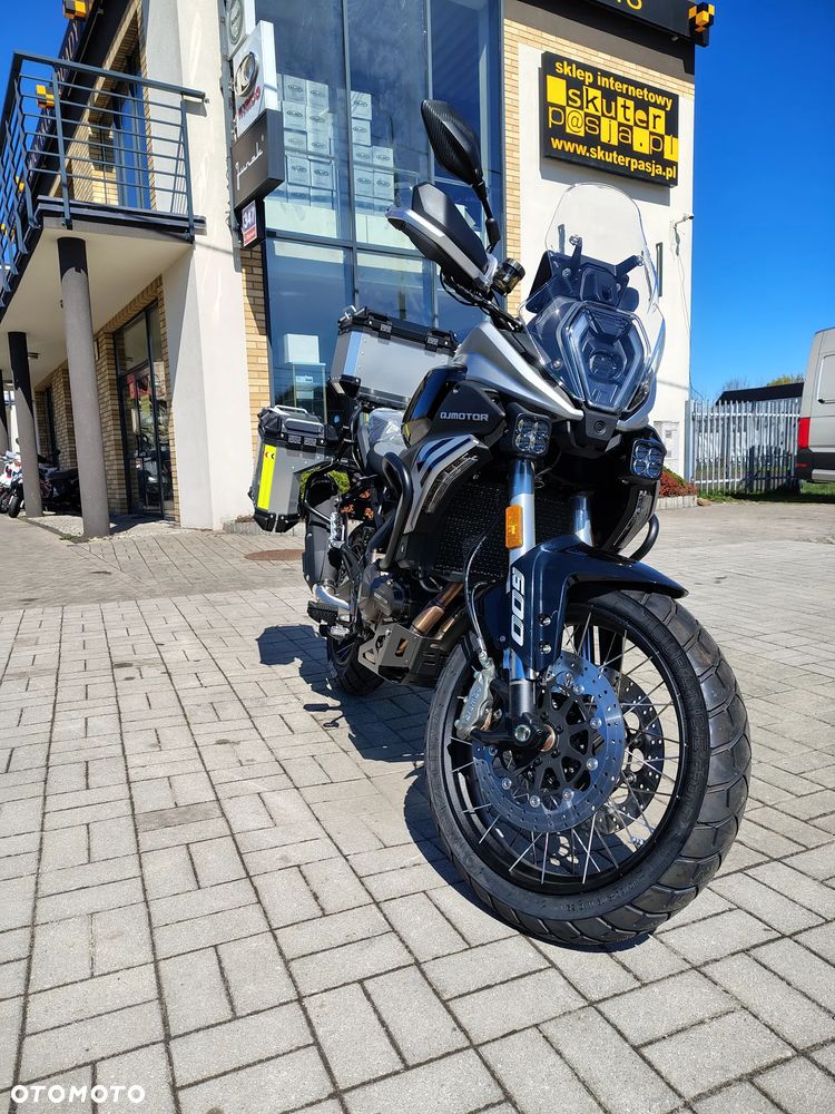 QJMOTOR SRT 600SX - 10
