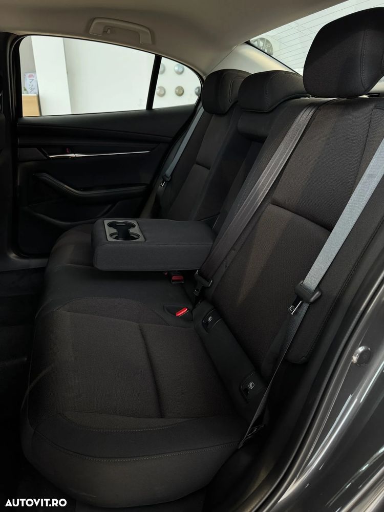 Mazda 3 e-Skyactiv X186 AT MHEV Center-Line - 18