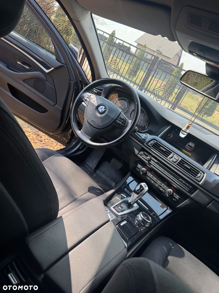BMW Seria 5 520d - 7