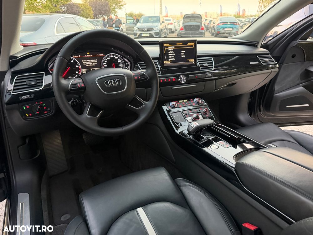 Audi A8 3.0 TDI DPF clean quattro tiptronic - 24