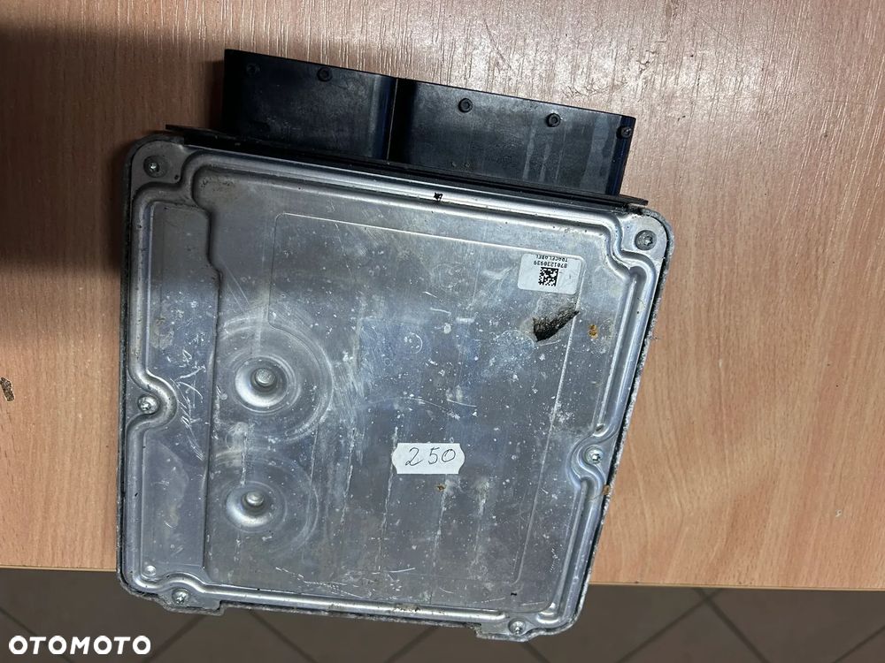 OCTAVIA 2 II RS 04r- 2.0 TFSI BWA KOMPUTER SILNIKA 1Z0907115A - 2