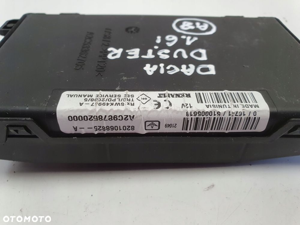 Renault TWIZY MODUŁ STEROWNIK komputer 8201068825 - 5