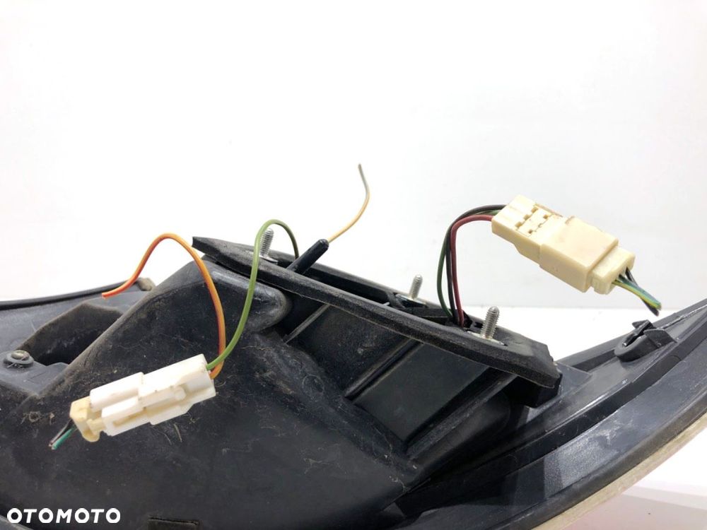 LAMPA TYŁ LEWA  MAZDA 6 Hatchback (GH) 2007 - 2013 1.8 MZR 88 kW [120 KM] benzyna 2007 - 2013 - 4