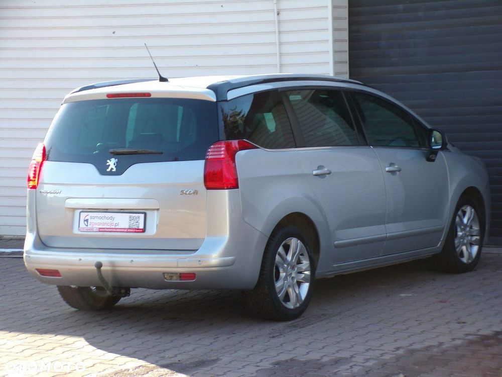 Peugeot 5008 - 16