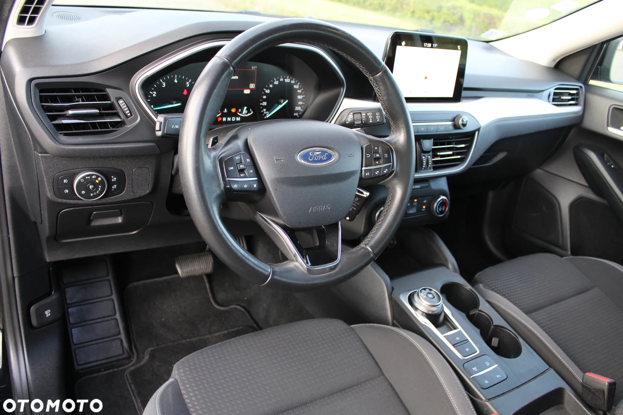 Ford Focus 1.0 EcoBoost Titanium - 20