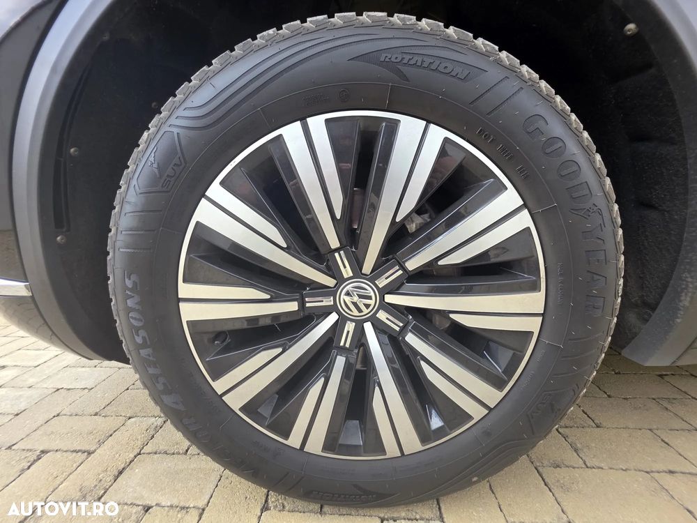 Volkswagen Touareg V6 TDI Elegance - 24