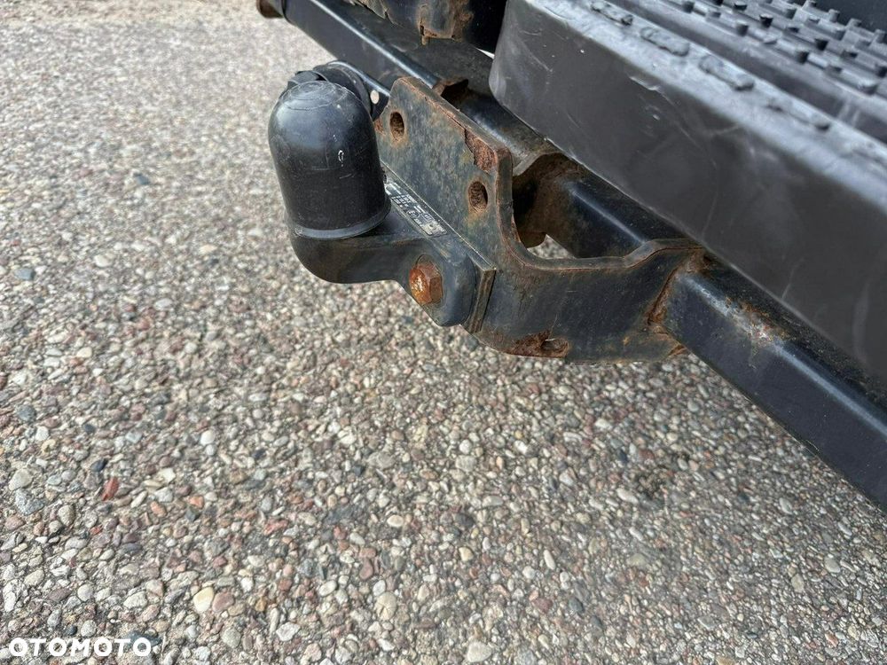 Mercedes-Benz Sprinter - 28