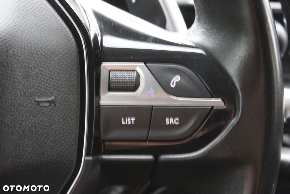 Peugeot 5008 - 31