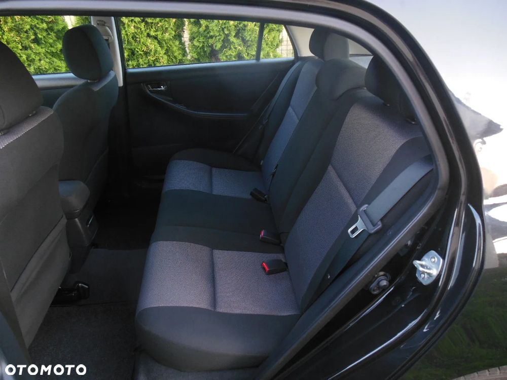 Toyota Corolla 1.6 VVT-i Edition - 12