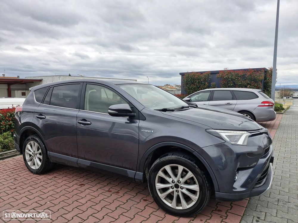 Toyota RAV4 2.5 HSD Exclusive 4WD - 3