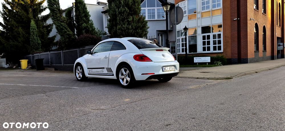 Volkswagen Beetle 2.0 TDI DPF Exclusive Sport - 8