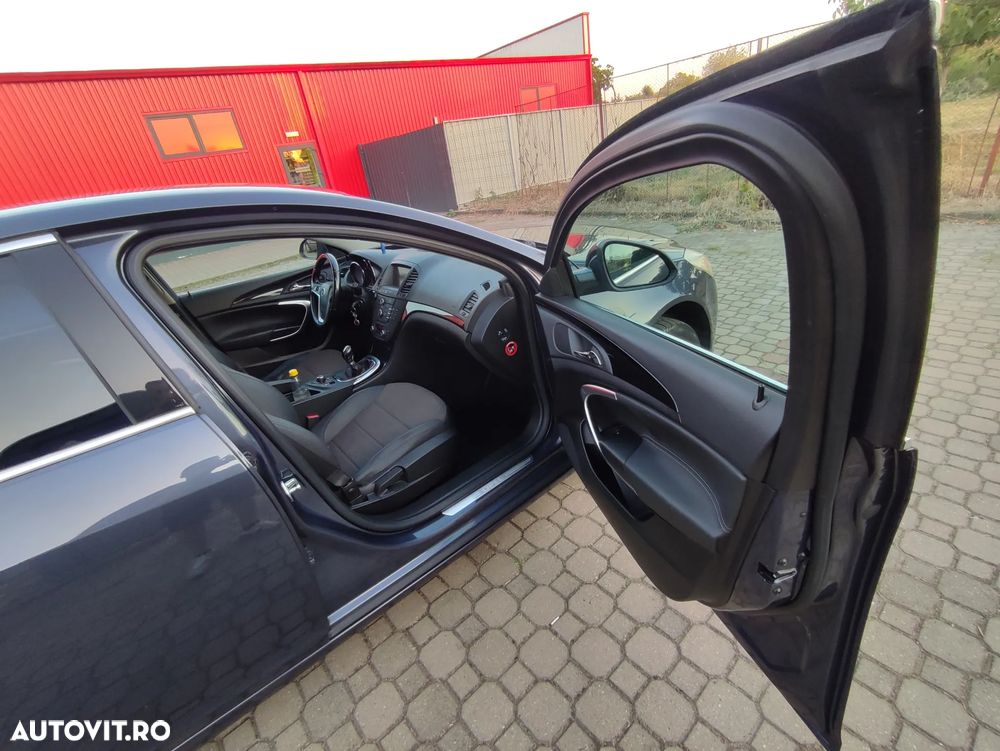 Opel Insignia 2.0 CDTI - 6