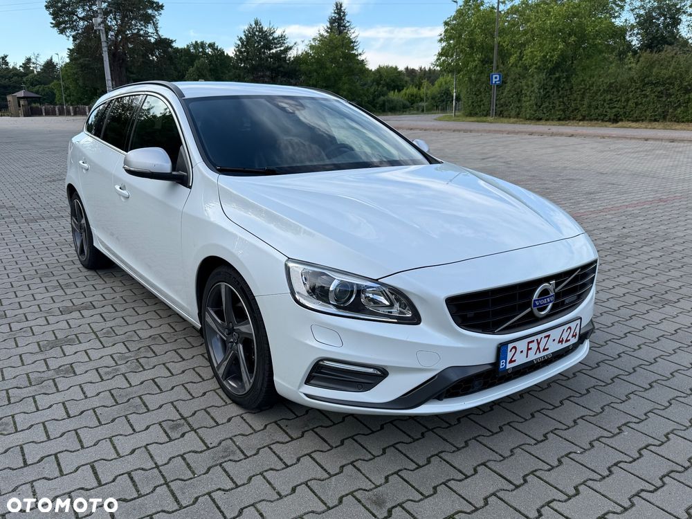 Volvo V60 D4 Drive-E R-Design Summum - 8