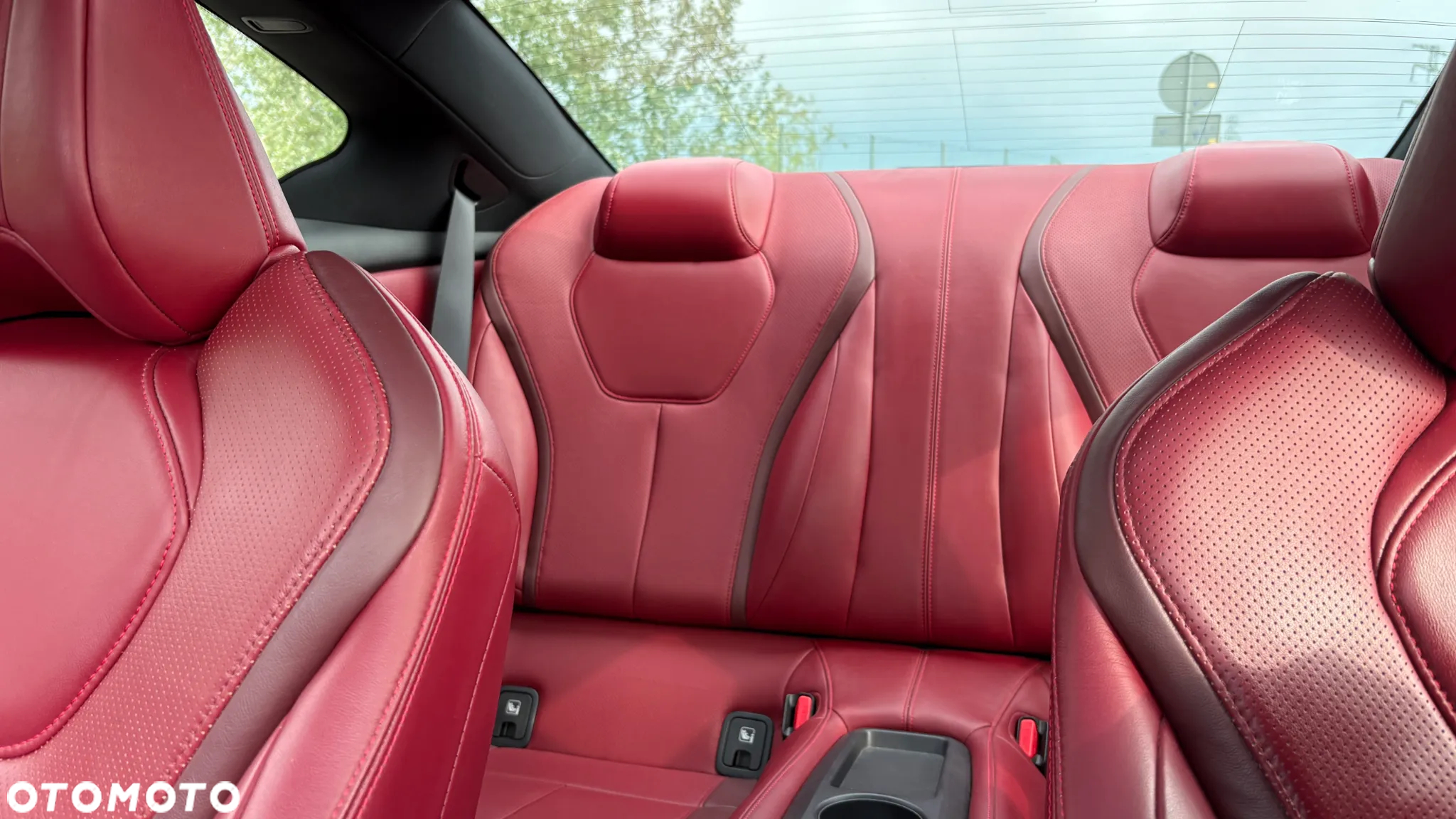 Infiniti Q60 2.0t Sport - 25